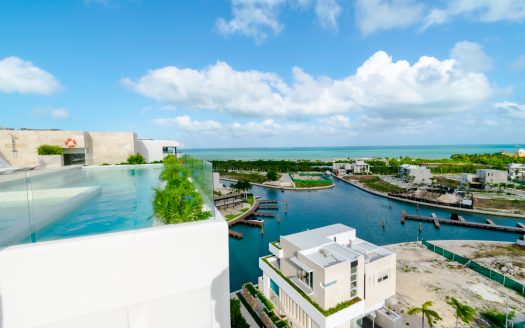El mejor precio x M2! Departamento en Venta en Riva, Puerto Cancún