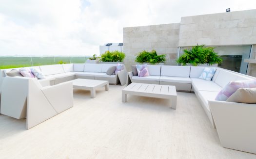 El mejor precio x M2! Departamento en Venta en Riva, Puerto Cancún