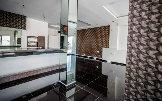 Local en venta en plaza solare, Centro