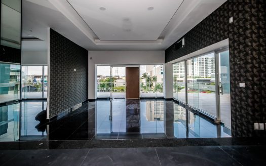 Local en venta en plaza solare, Centro