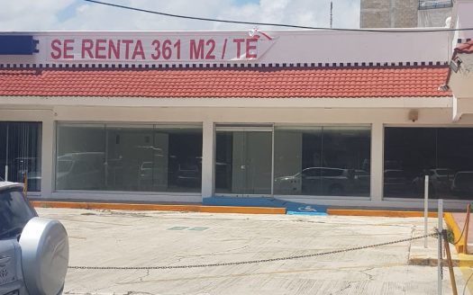 Local comercial en Renta, Av. Tulum, Cancún