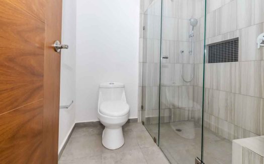 ¡Oportunidad de estrenar! Casa en Venta en Residencial Rio, Cancún.