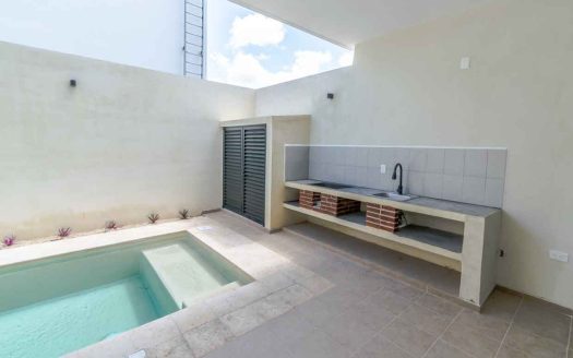 ¡Oportunidad de estrenar! Casa en Venta en Residencial Rio, Cancún.
