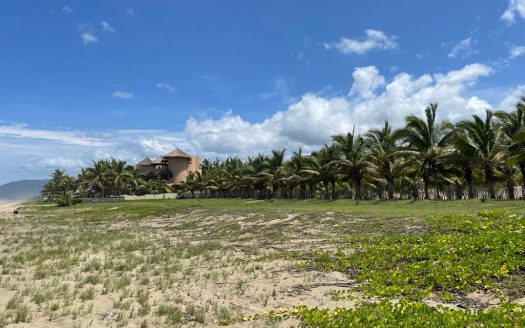 Terreno Comercial Hotelero Oportunidad Inversionista en Playa Blanca, Zihuatanejo, Guerrero