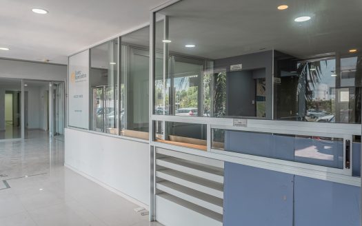 Inmueble comercial en Renta sobre Av. Huayacan