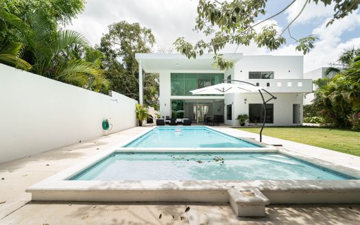 Casa en Renta en Residencial Campestre Cancún